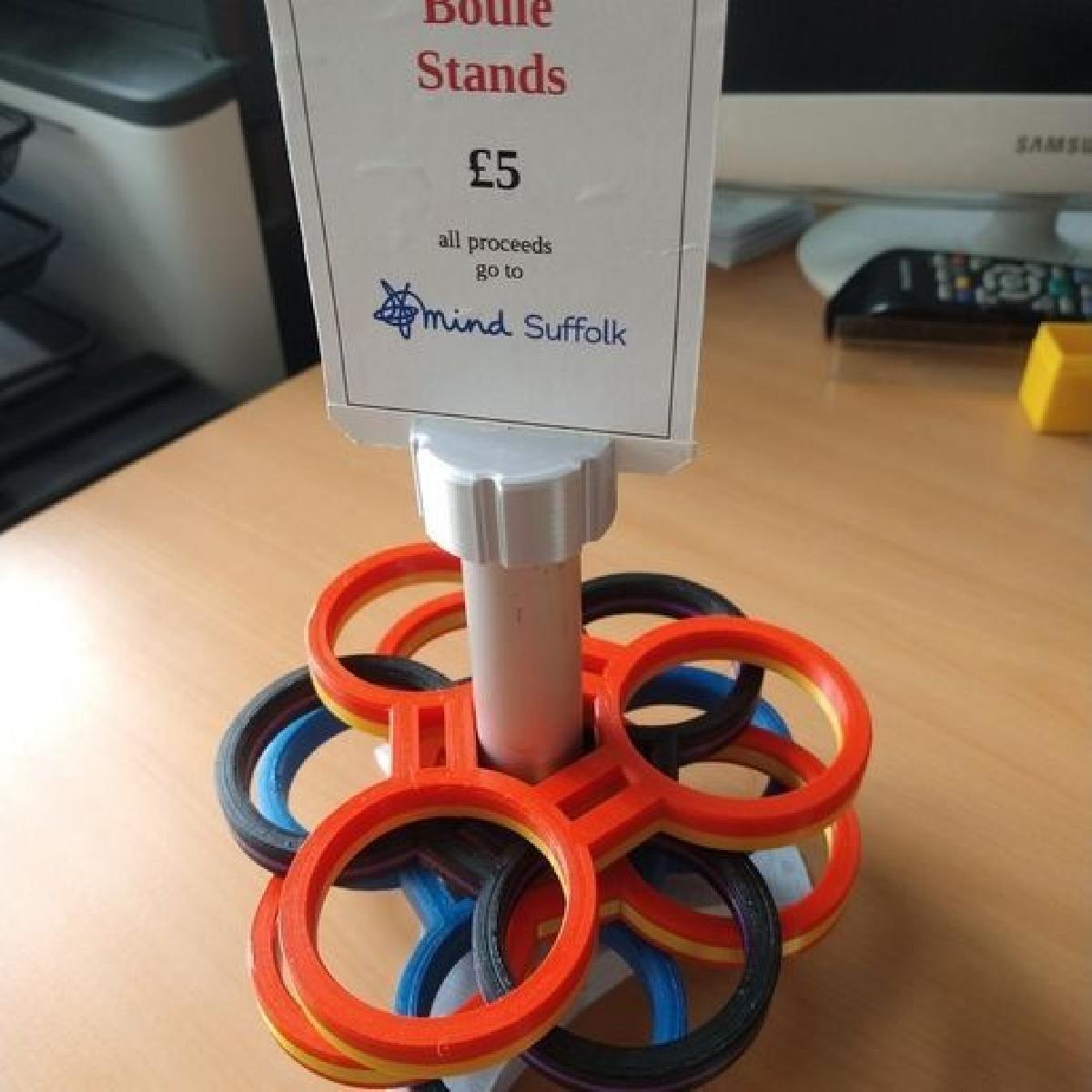 Exibicao para suportes de boliche (ou itens similares), em OpenSCAD.