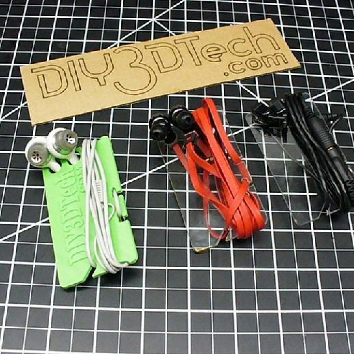 Cartao de Visita Modificado com Enrolador de Fones de Ouvido