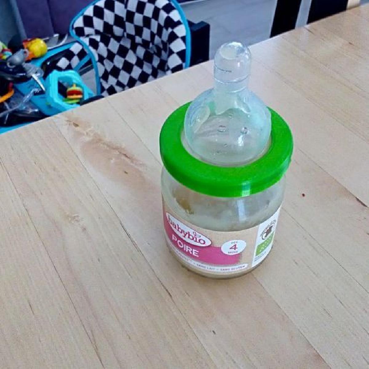 Adaptador de chupeta para penico de bebe