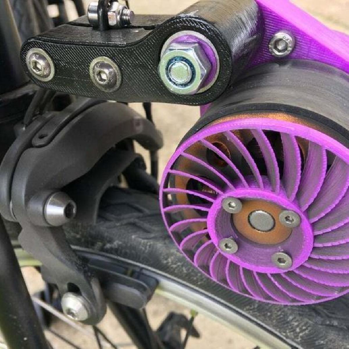 Brompton eletrico? Solucao de acionamento por atrito DIY