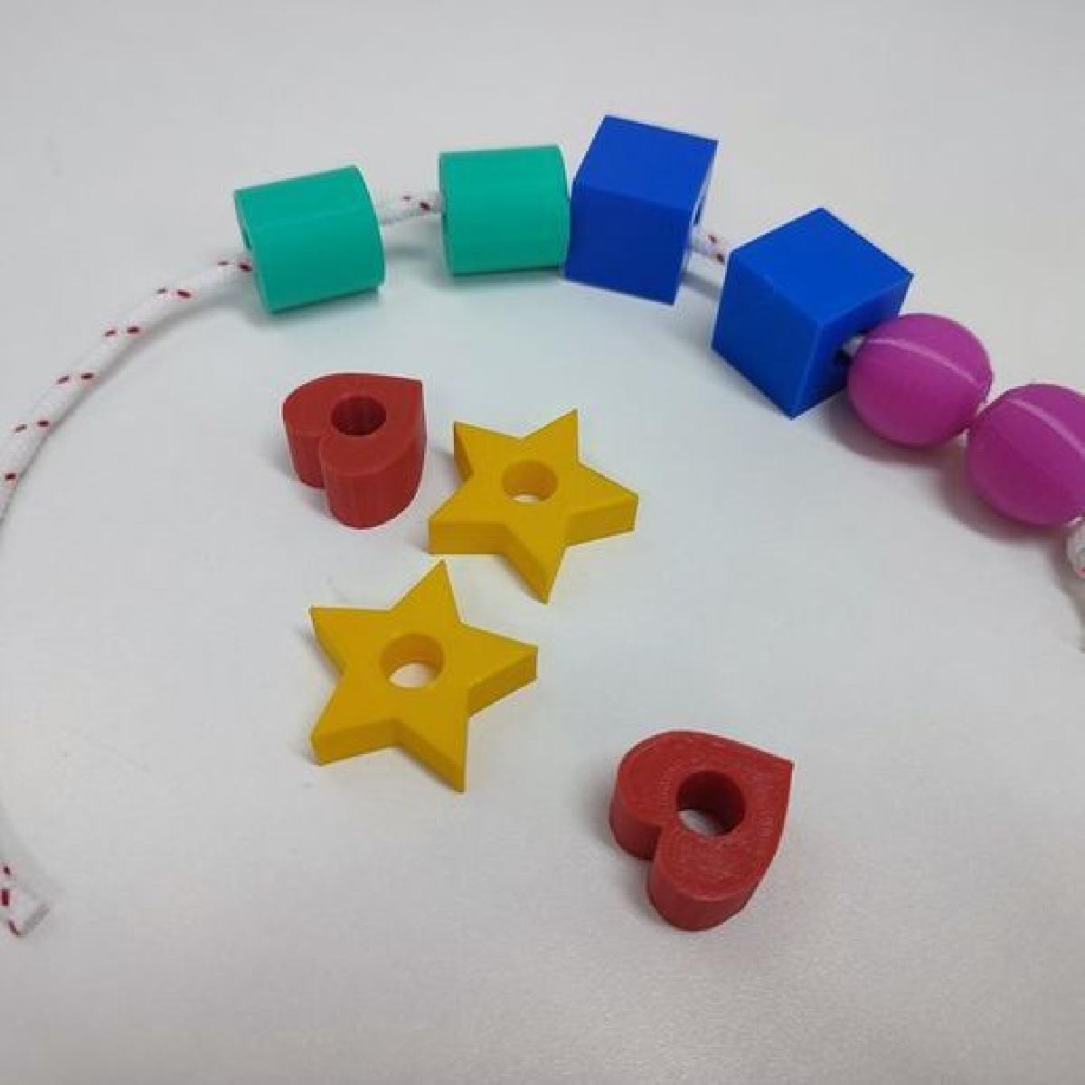 Series com formas e cores.