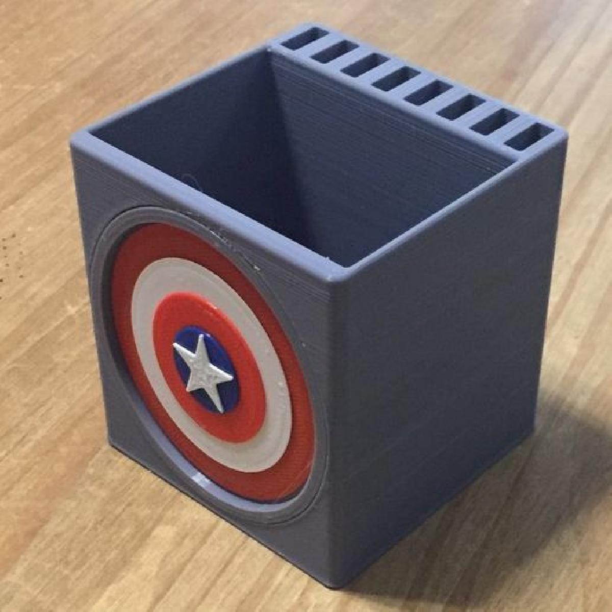 Suporte para USB e Lapis Capitao America