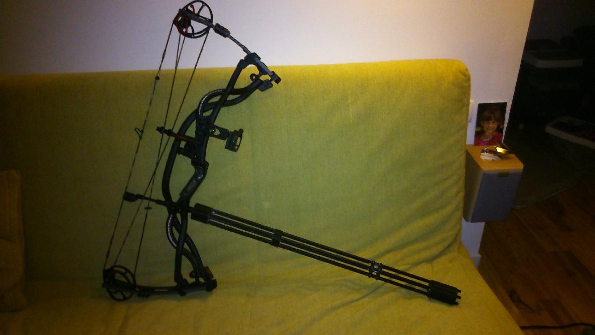 Estabilizador Gatling para arco de caca.