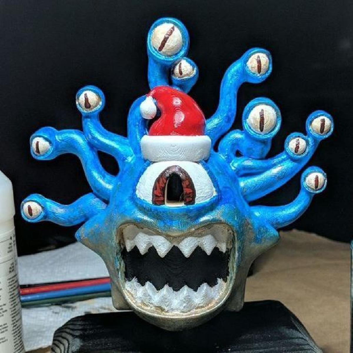 Topo de Arvore Santanathar Beholder com Chapeu