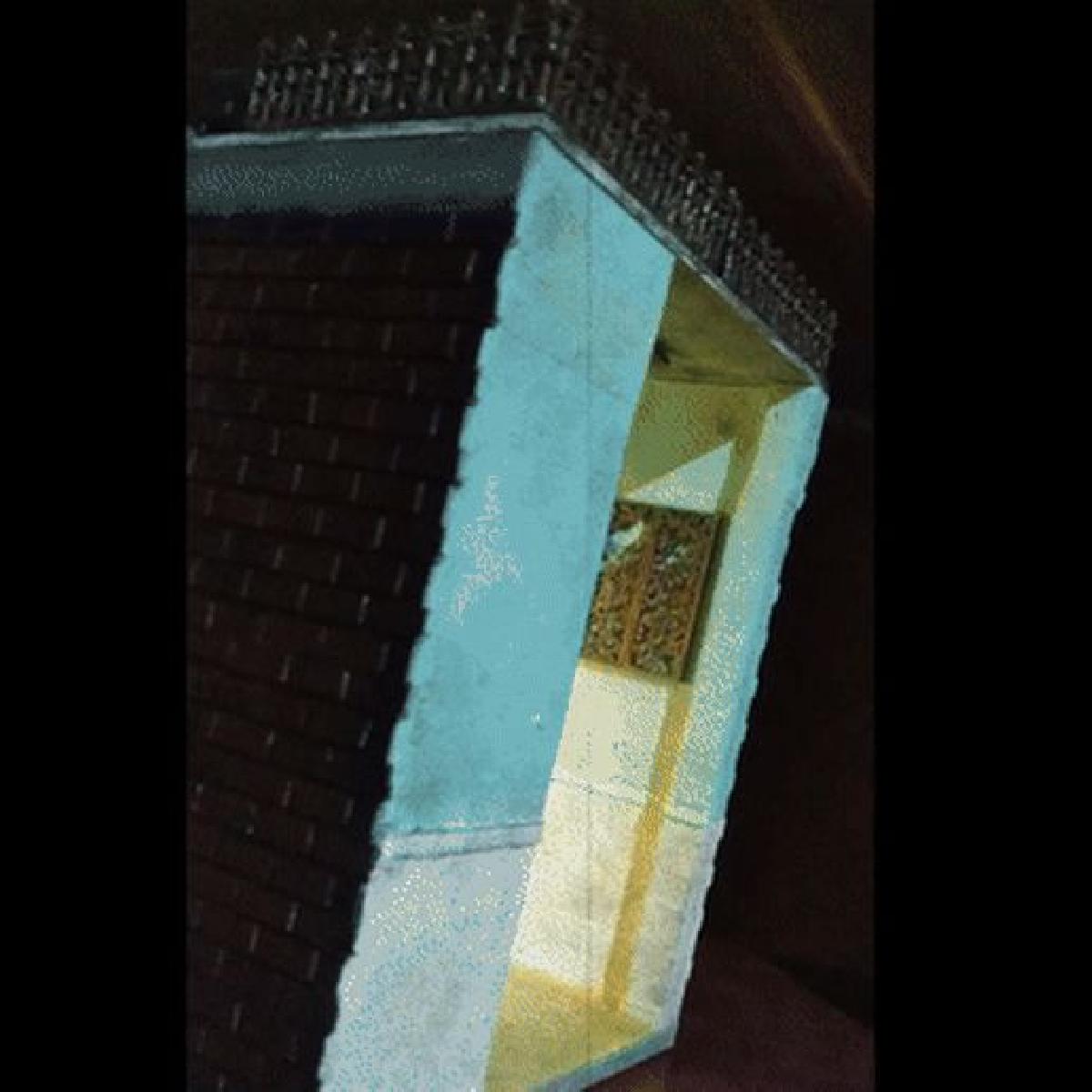 Espelho infinito Nook de livro vintage de edificio pos guerra