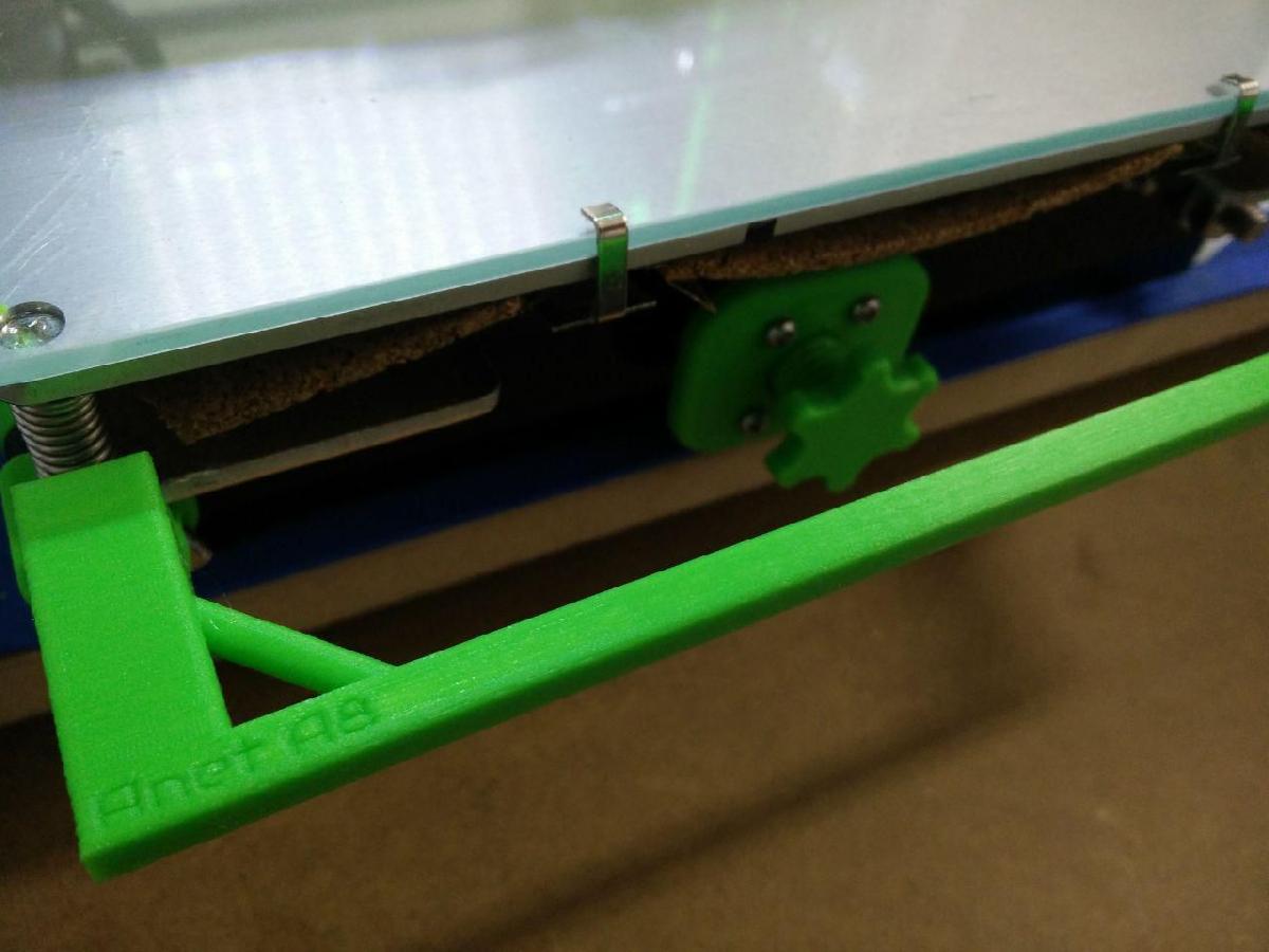 Angelto20   Anet A8   Punho da Mesa Quente