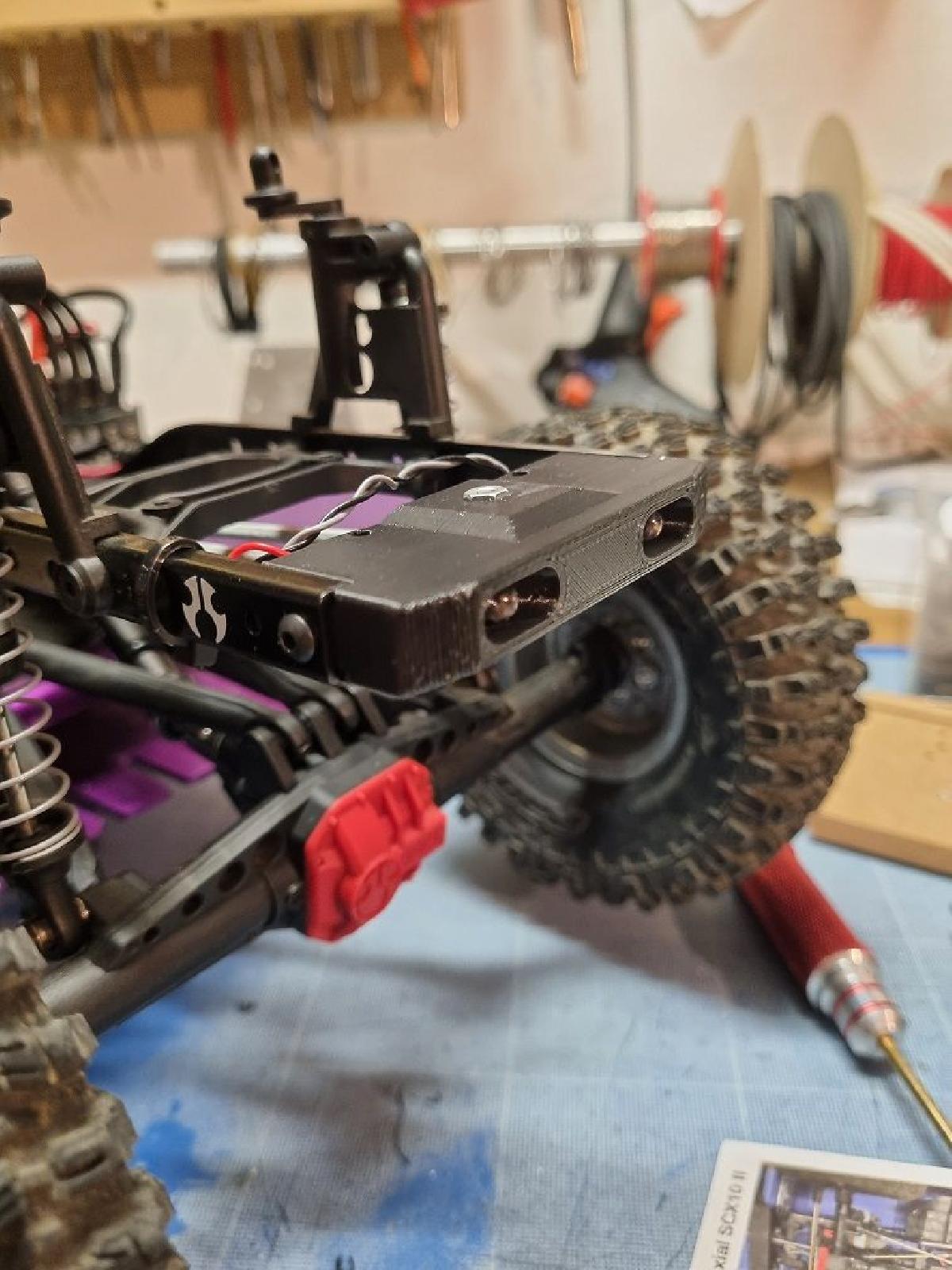 Bumper traseiro Axial SCX10 II Honcho para o sistema DSM Rapid Recovery.