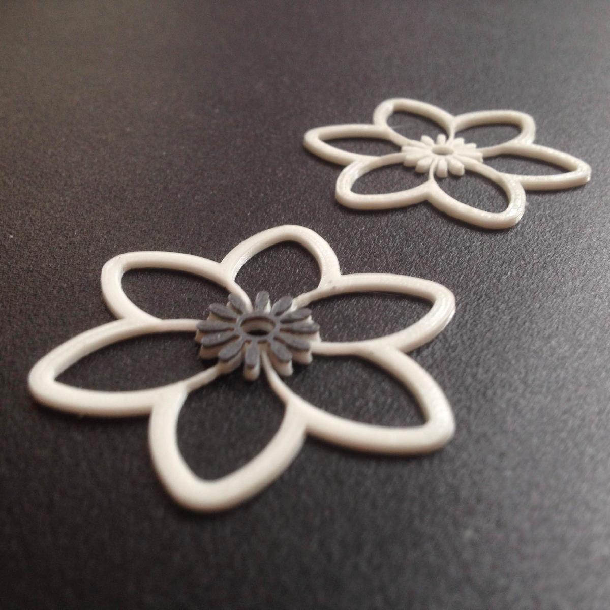 Hepatica nobilis   estilizado