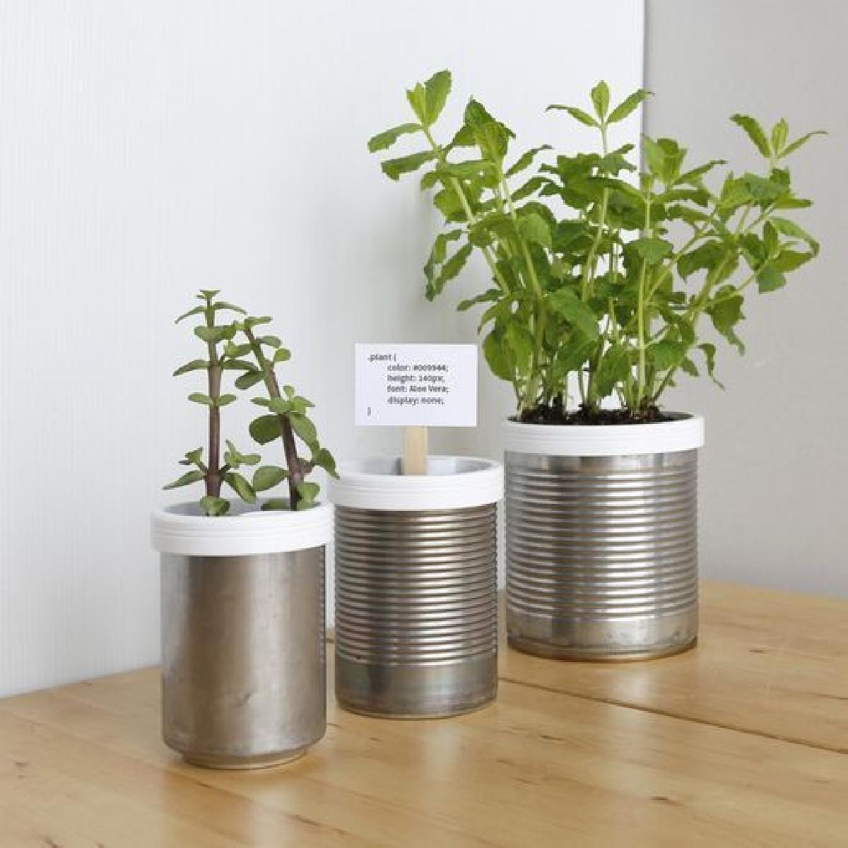 Campbell Planter   Plantador Autoirrigavel Totalmente Impresso em 3D