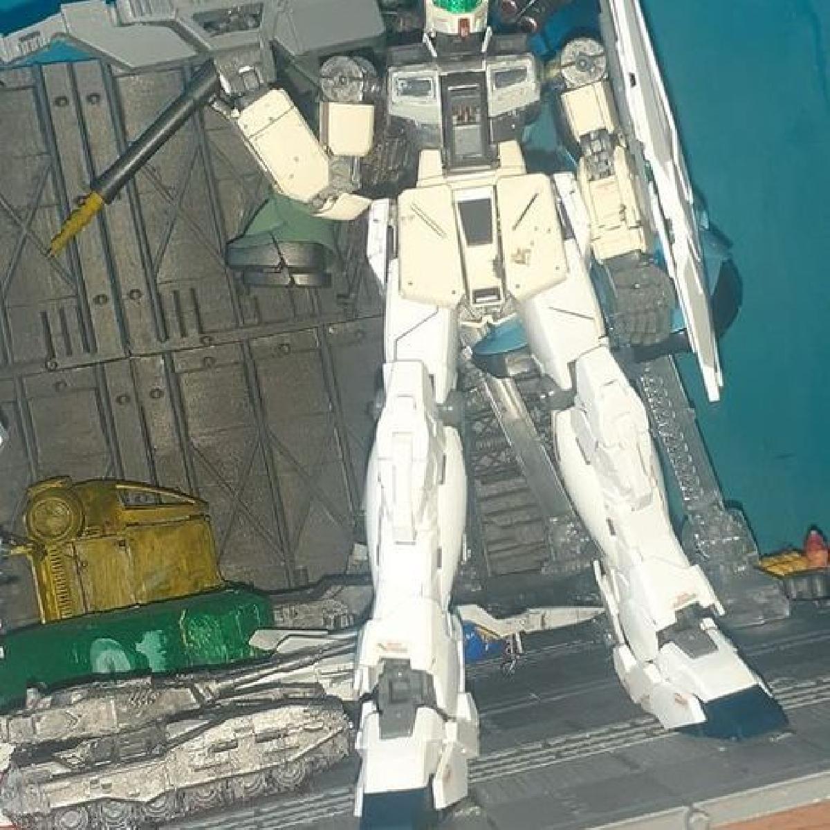 Espada de Feixe de Longo Alcance para Rifle MG Hazel