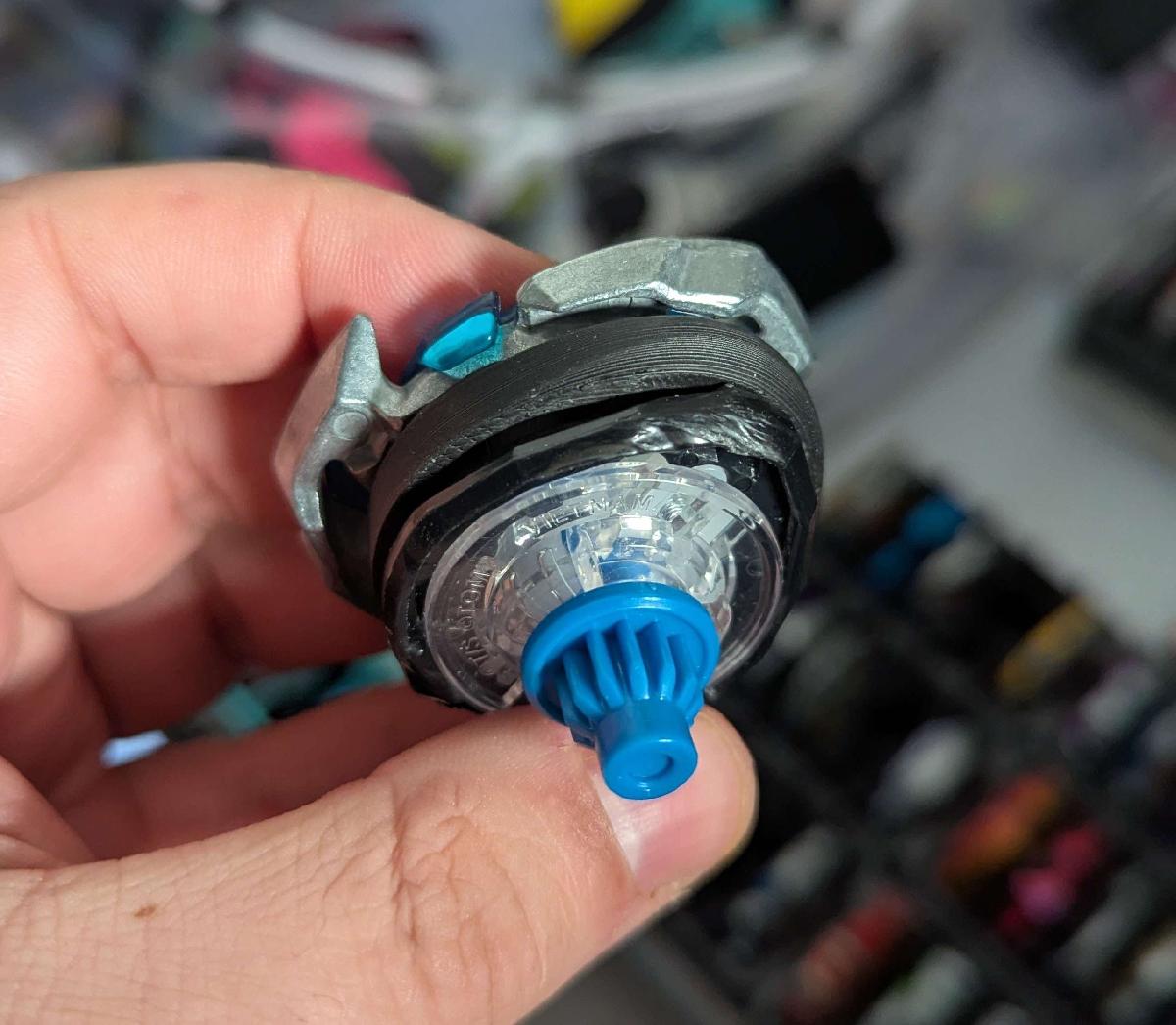 Beyblade CX Assistencia Personalizada Lamina – "Pico"