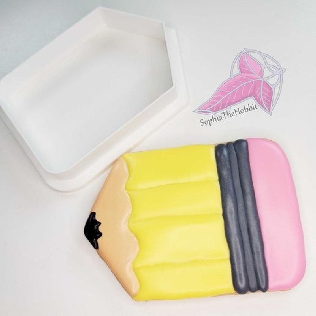 Cortador de biscoito em forma de lapis