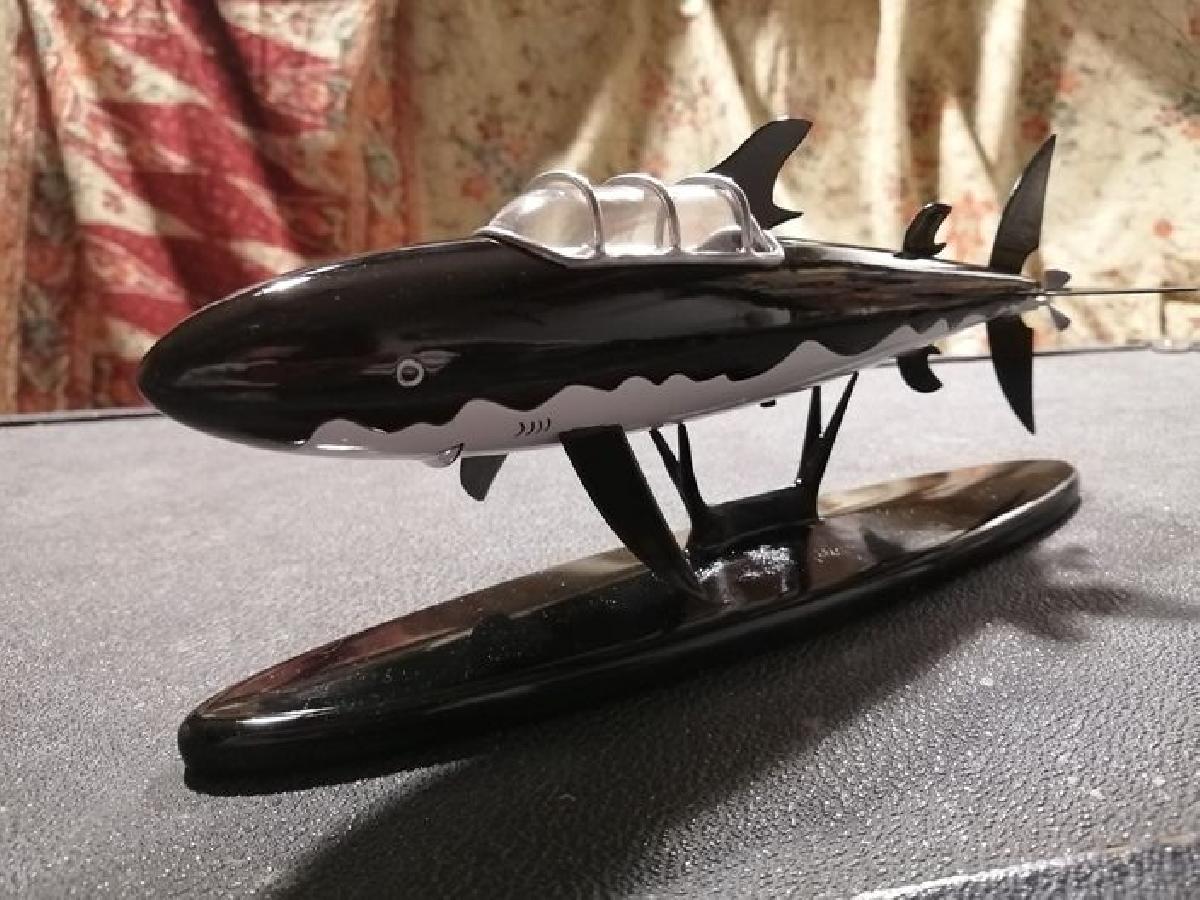 Submarino Tubarao do Tintim