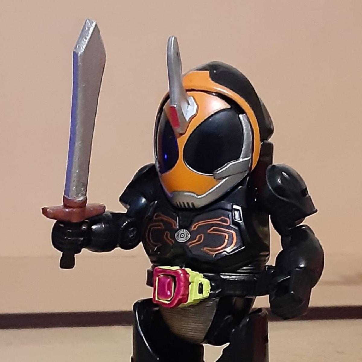 Espada de Nivel 1 do Kamen Rider Brave (espada de fantasia em escala 1:18)