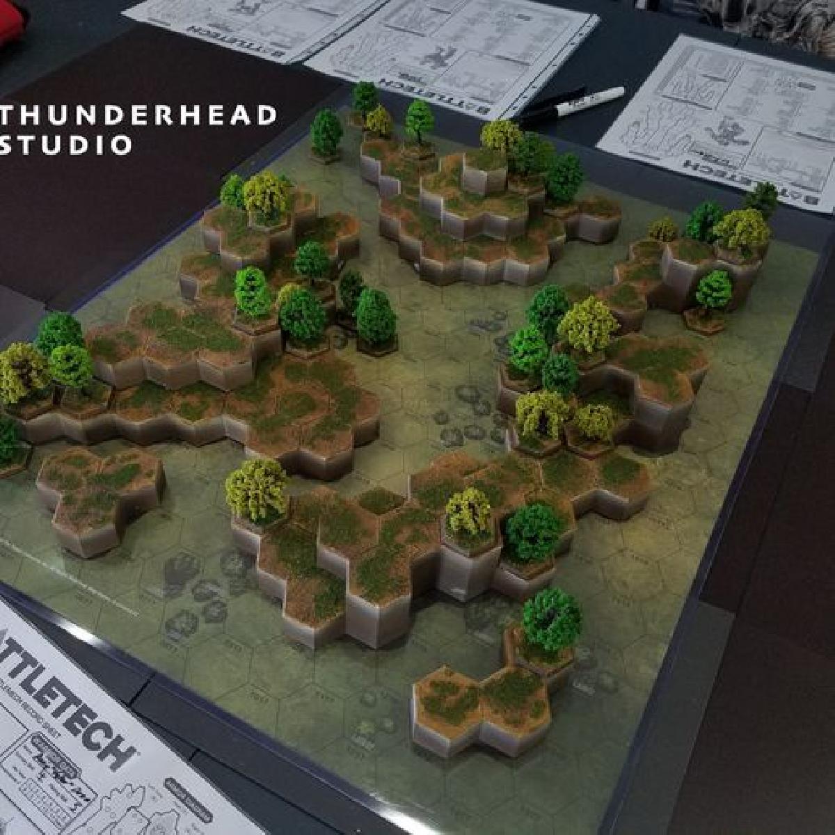 HEXTECH Colinas Hex Colinas Hex Simples (Gratis) Pacote de Mapas de Terras Gramadas (Compativel com Battletech Hex Hills)