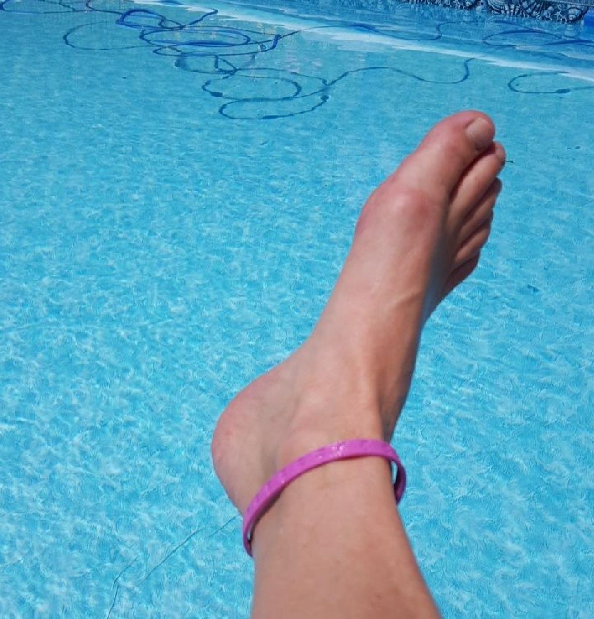 Faixas de Pulso e Tornozelo Flexiveis de Relampago