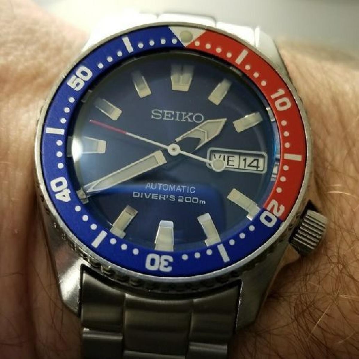 Anel de capitulo Seiko SKX013 7s26 0030 para relogios com mostradores/maos grandes.