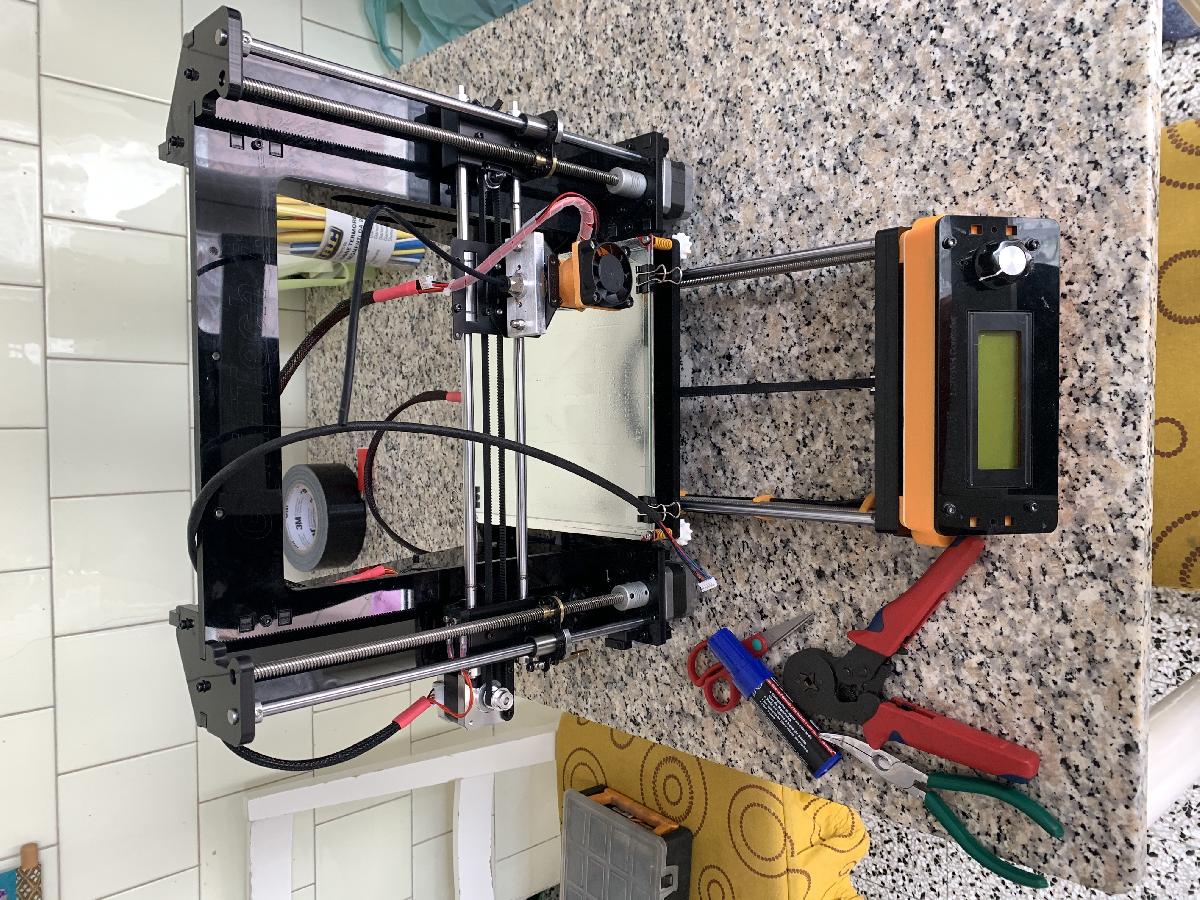 caixa de realocacao do display geeetech i3 prob na posicao frontal