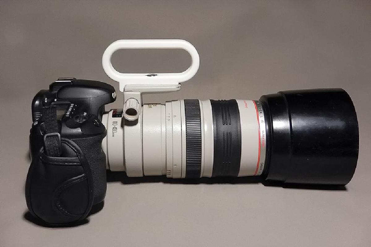 Manuseio da Lente CANON EF 100 400 mm f / 4.5 5.6L IS USM.