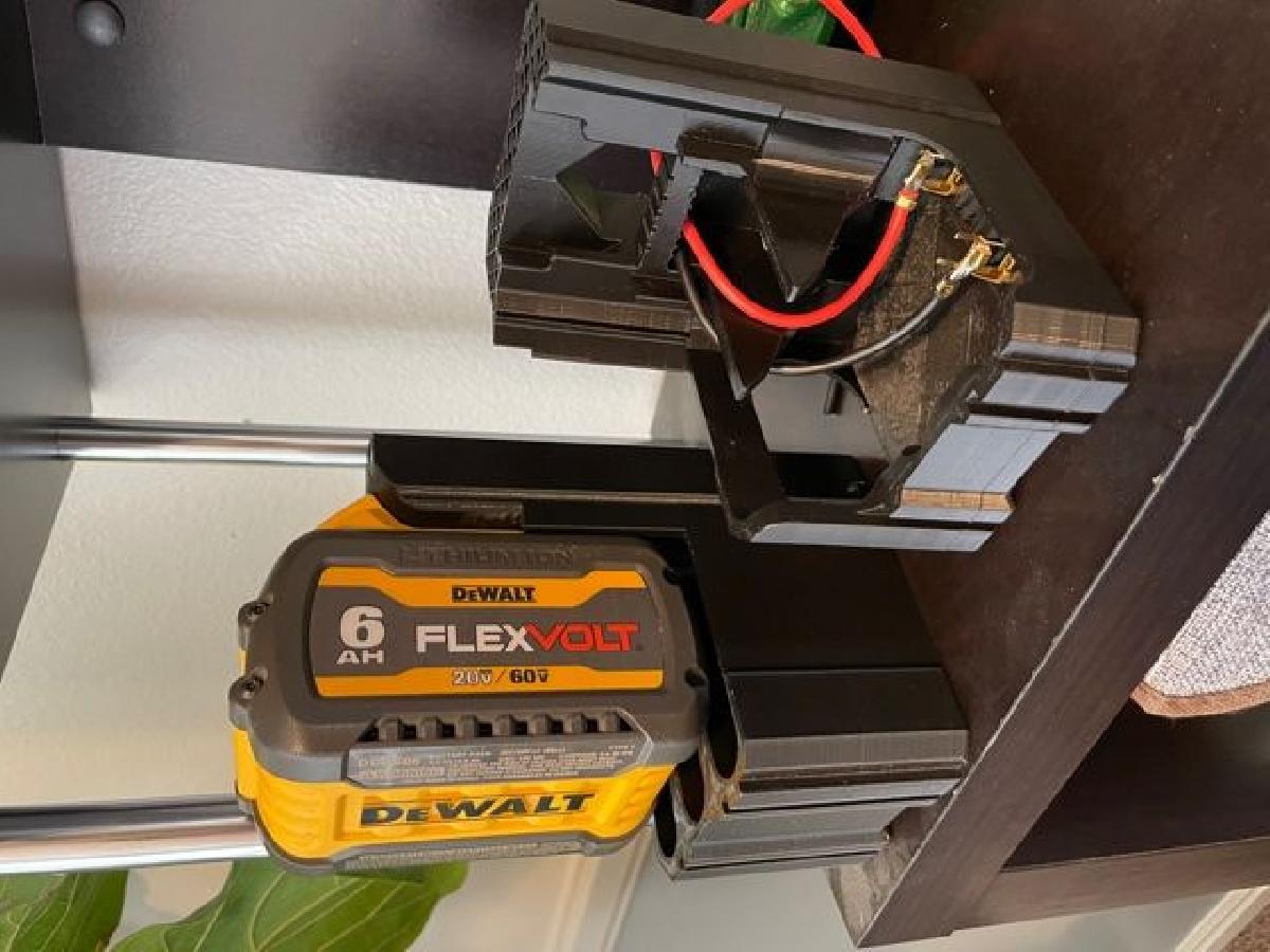 Greenworks 60v max Conversor Dewalt 60v Flexvolt (Incompleto)