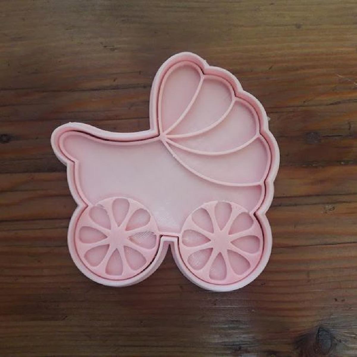 cortador de biscoito carrinho de bebe