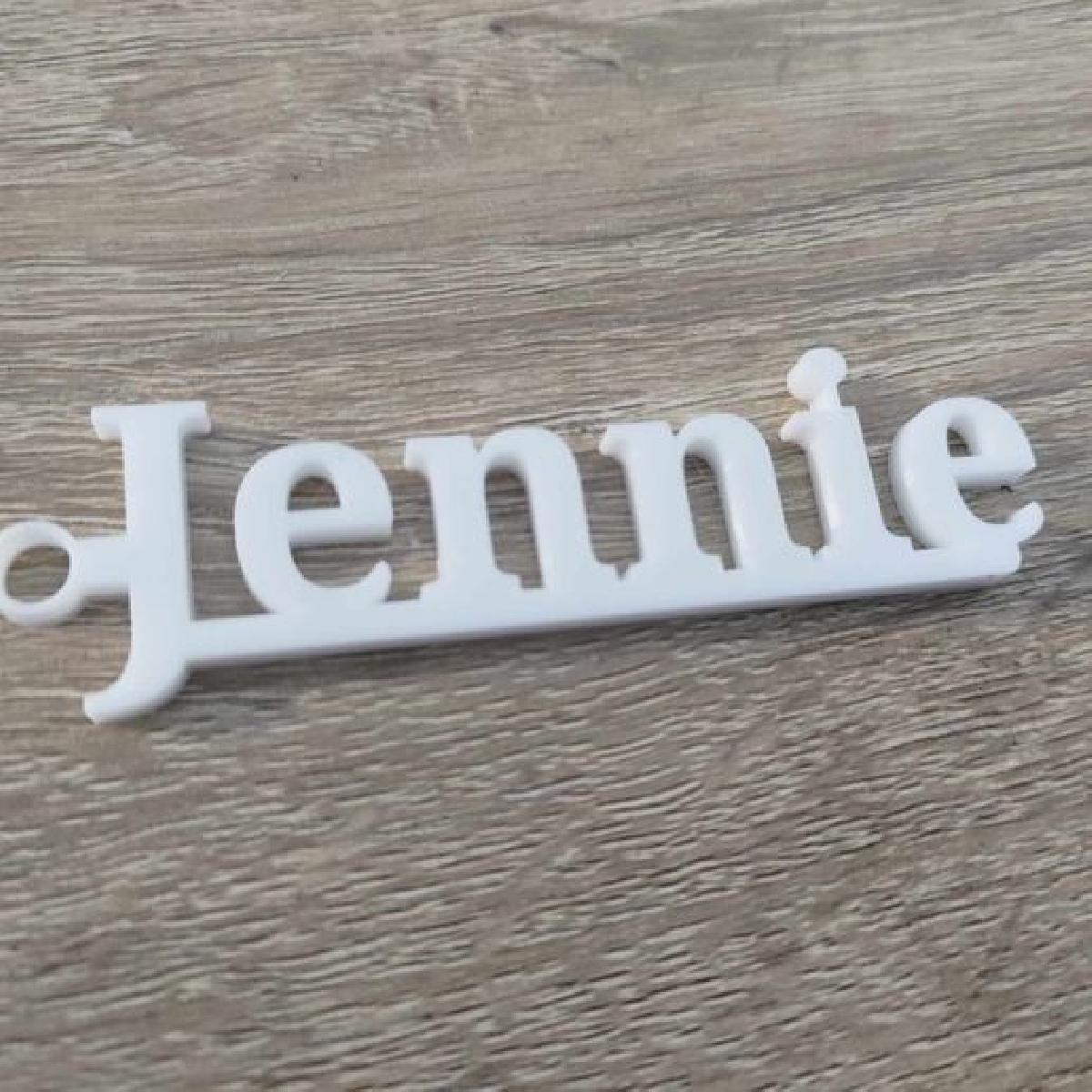 Chaveiro Jennie