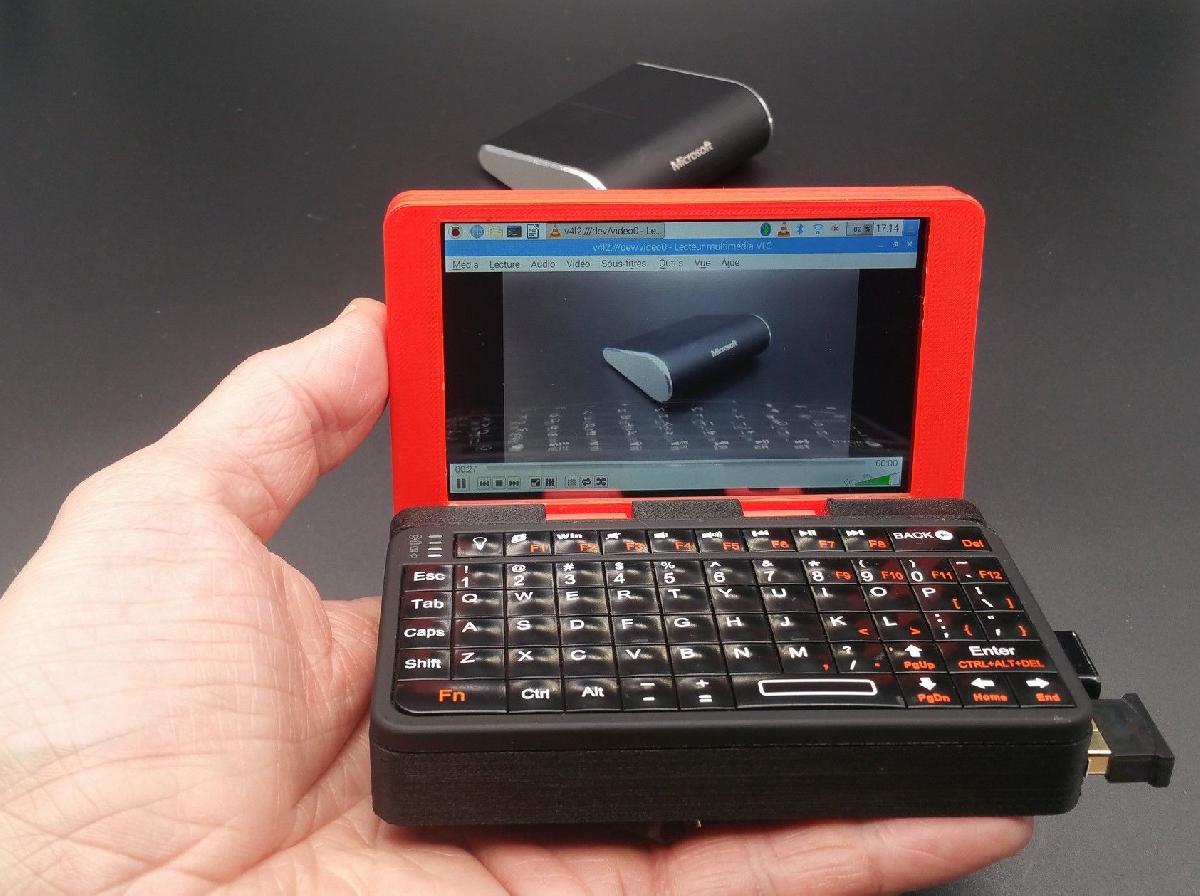 Capa para Webcam Nano Pi2 e carregador solar LCD.