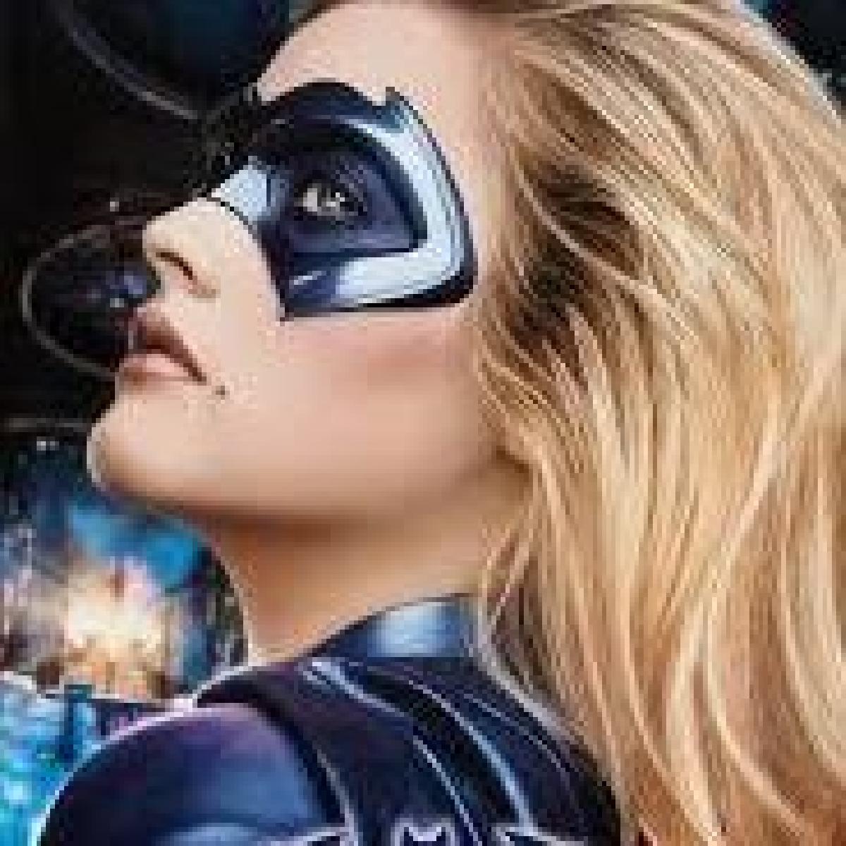 Modelo 3D Alicia SilverStone BatGirl