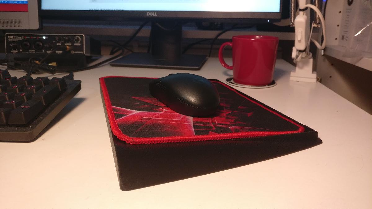Mouse pad inclinado