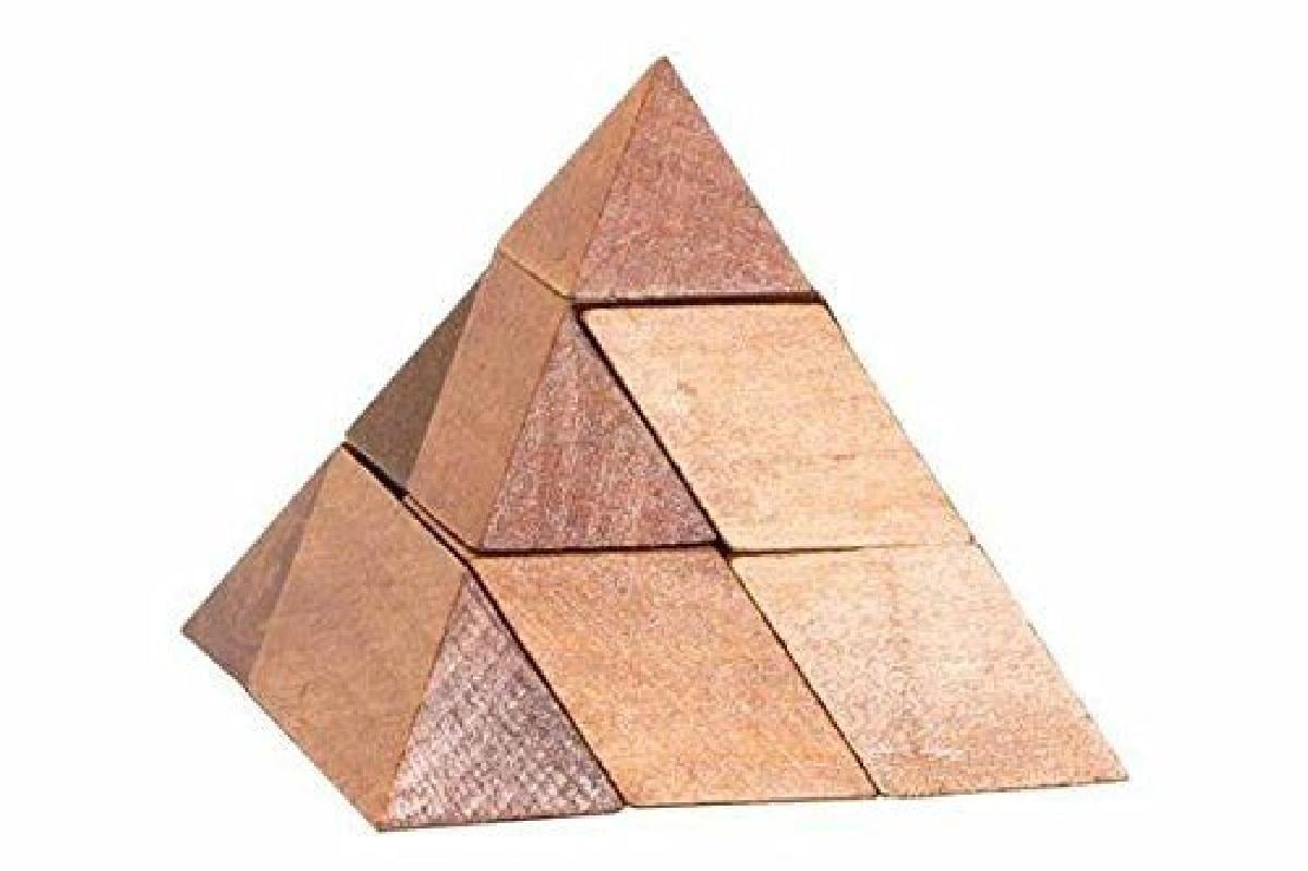 Quebra cabeca de Madeira em Forma de Piramide (precisa de conserto, nao baixe)