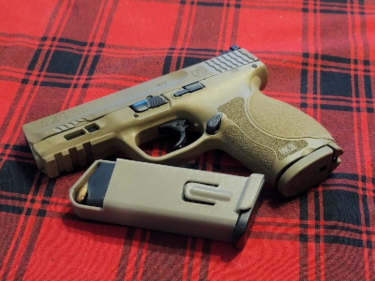 Porta revistas sobressalentes de 9 mm