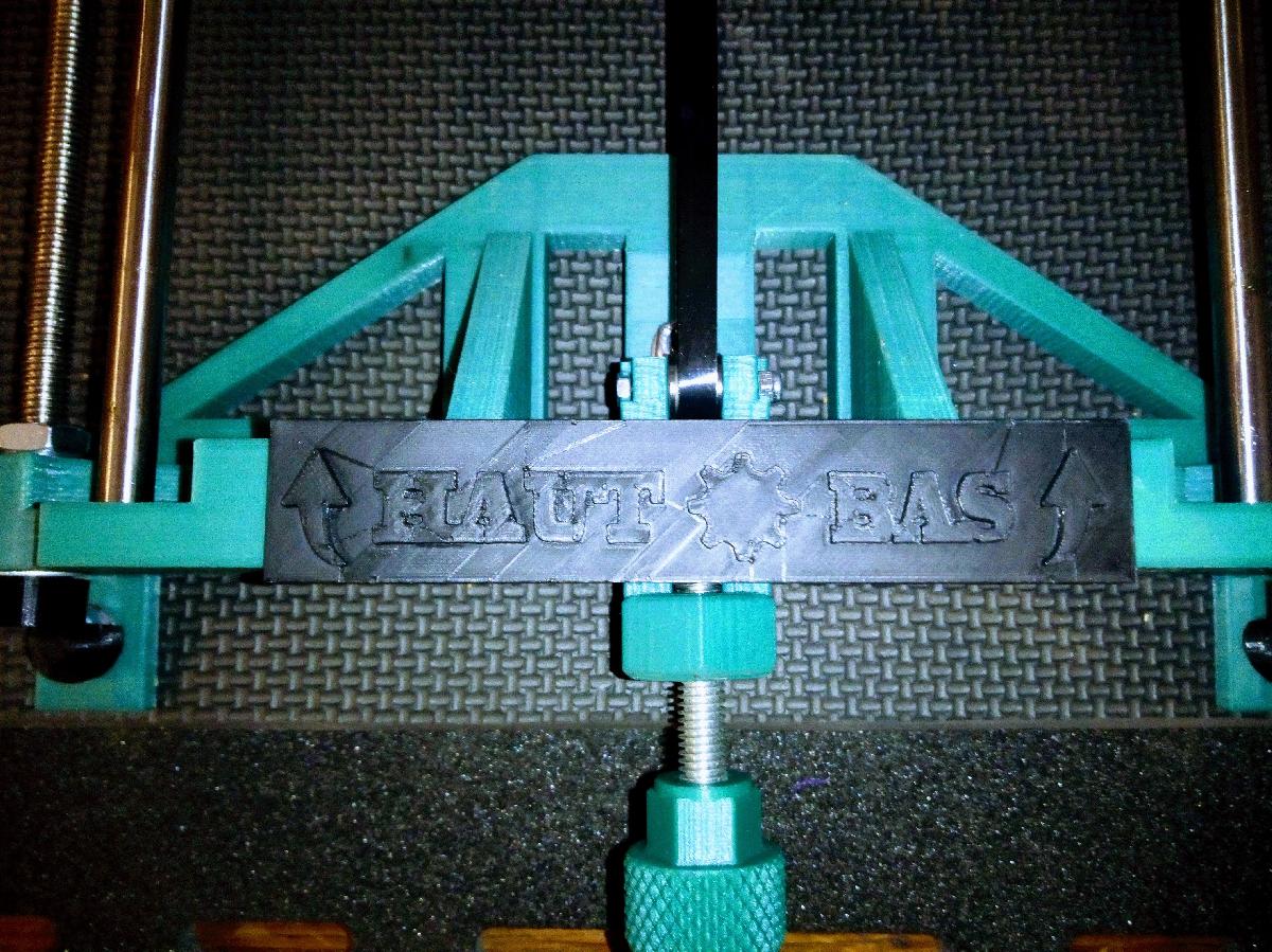 Lembrete de Porca Francesa para o Quadro Frontal do Anet A8 Y