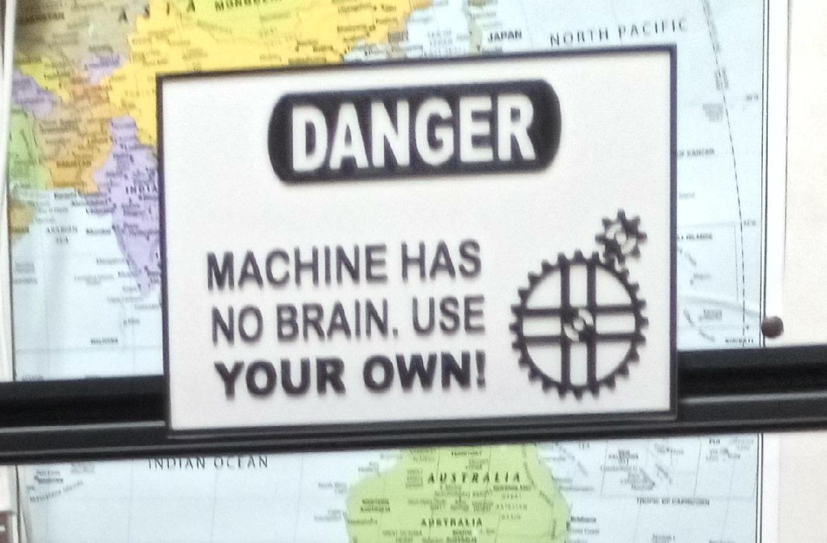 Sinal   A Maquina Nao Tem Cerebro II