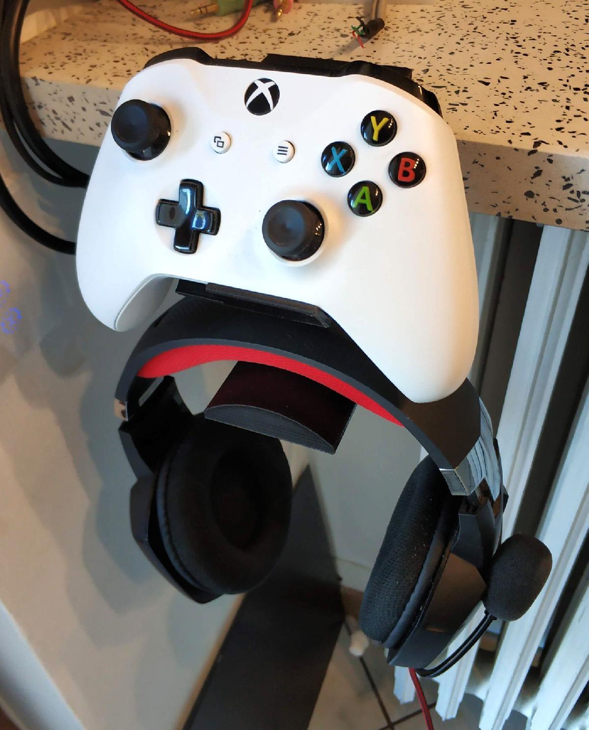 Xbox One   Suporte para fones de ouvido e controle (Remix)
