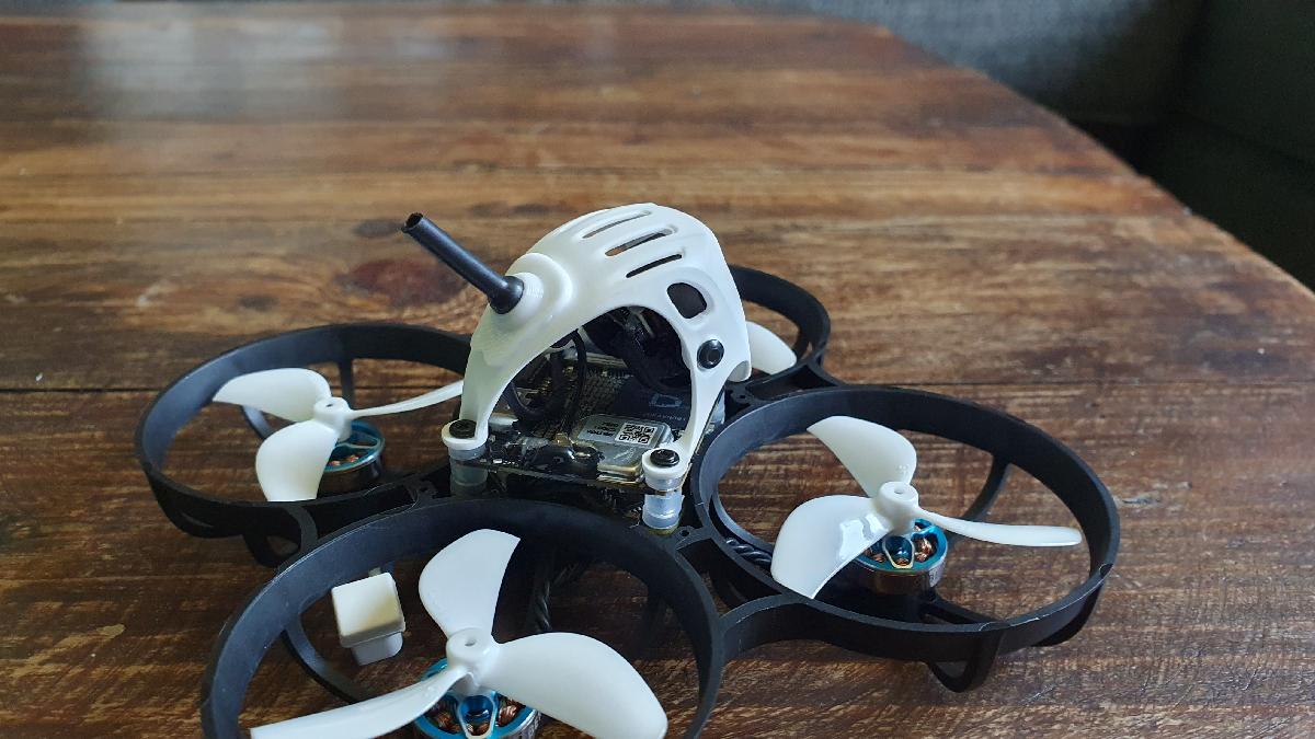 Betafpv Meteor 75 Pro O4 suporte de antena