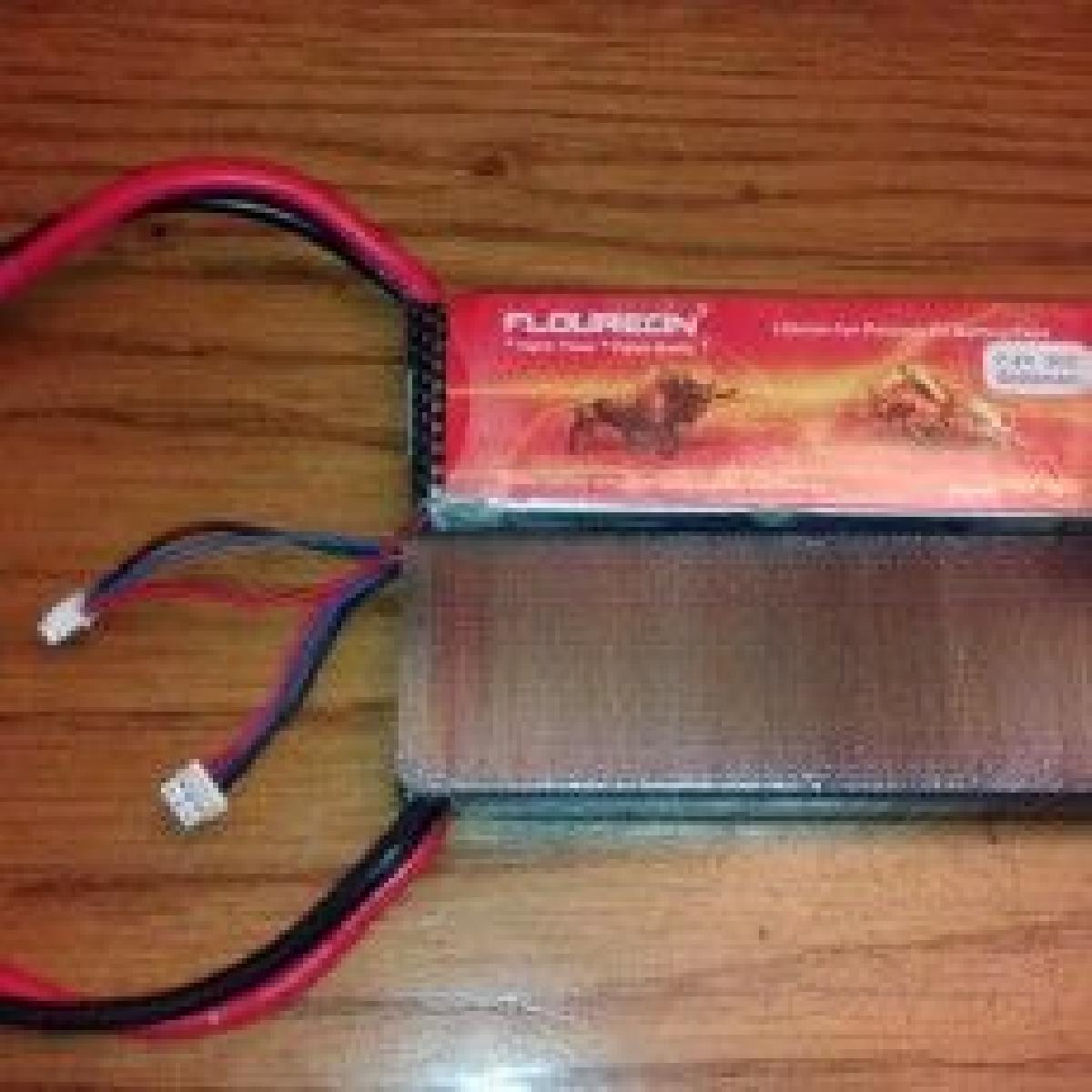 Caso Lipo (Floureon 2S 7.4V 5000mAh)