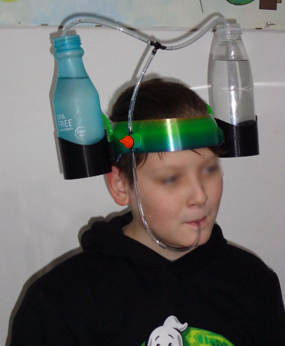 Casco para latas, presente divertido