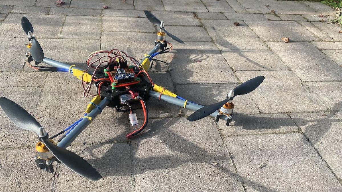 Estrutura de drone quadricoptero BX500