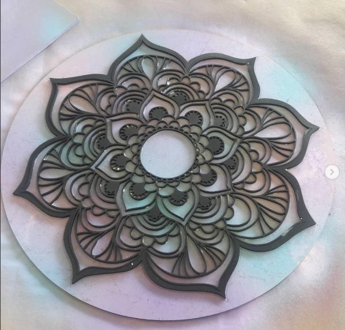 Moldura de Mandala (Cortador a laser)