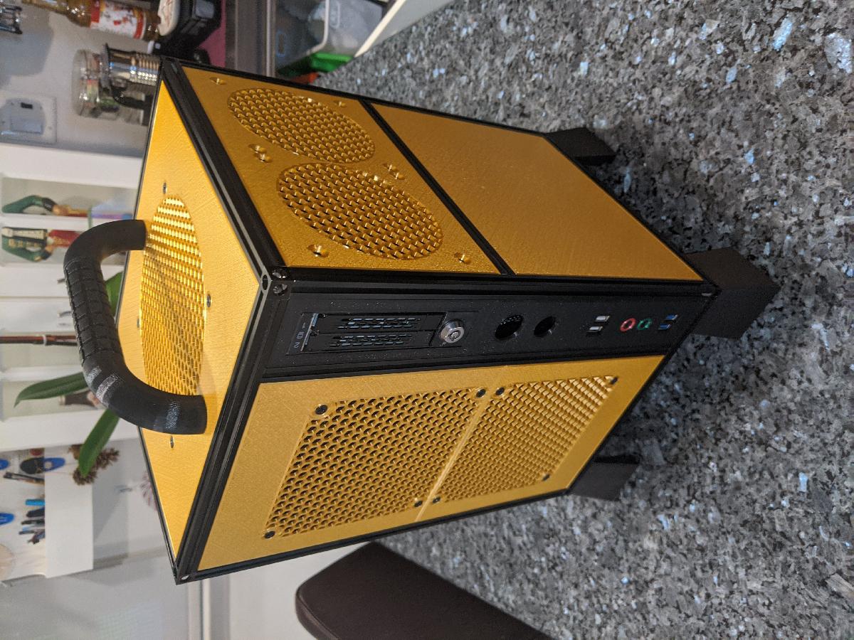 Chassi mITX SFF   Caso Arranha Ceu