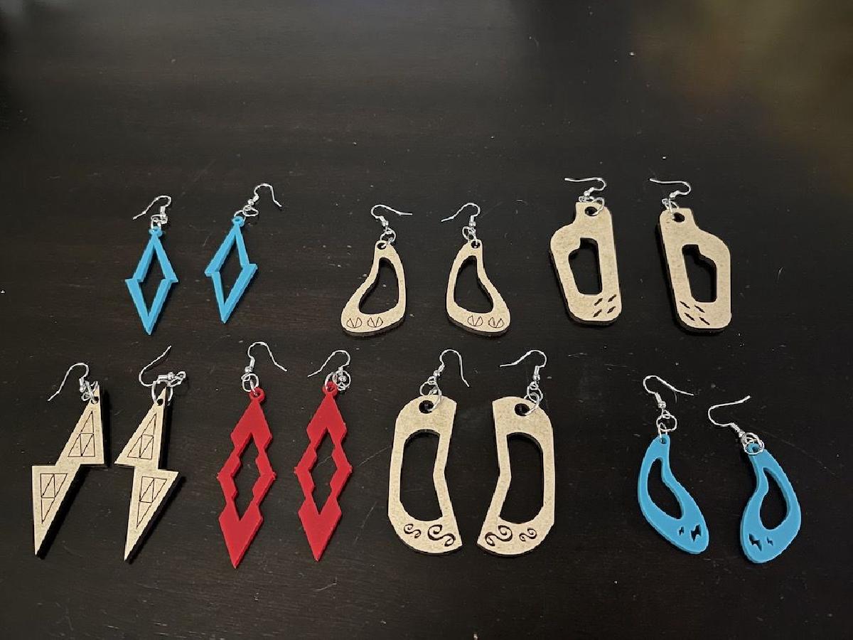 Conjunto de Brincos Cortados a Laser