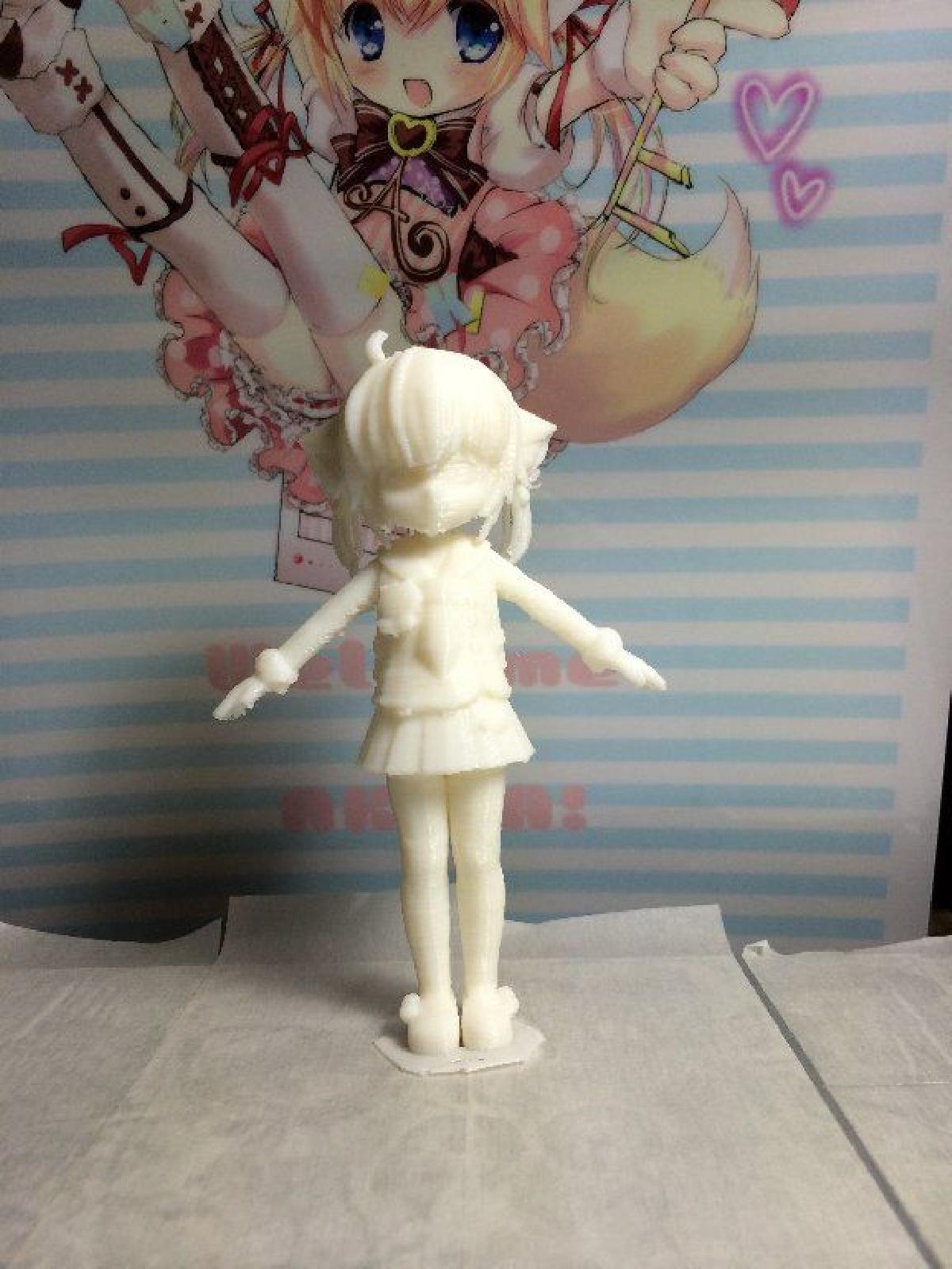 figura de personagem japones foxkonko com suporte