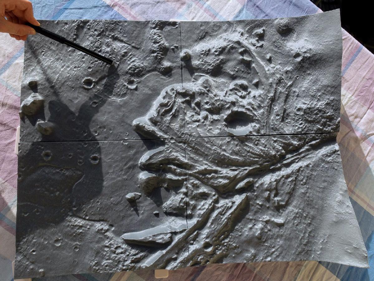 Mars Perseverance Rover Landing Site Jezero Crater: Lição de Marte construída com o "NASA Mars Trek" & QGIS