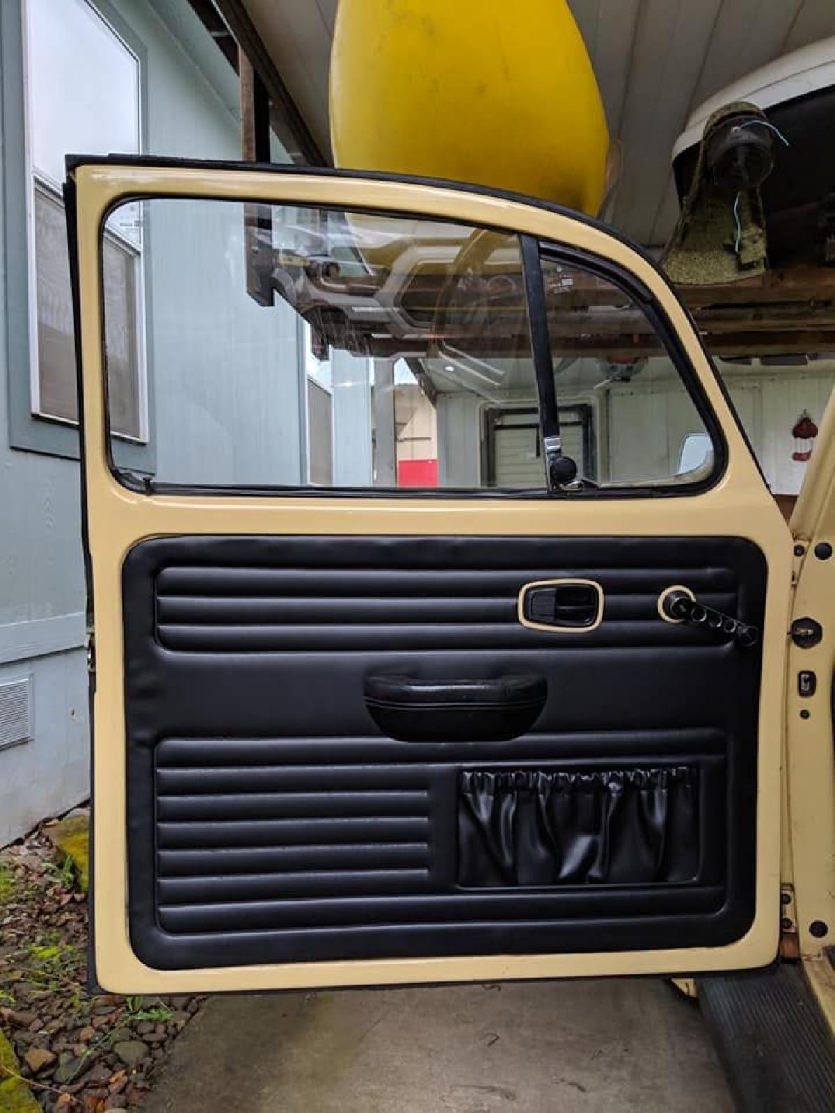 Acabamento da Alca da Porta Interna do Fusca 72