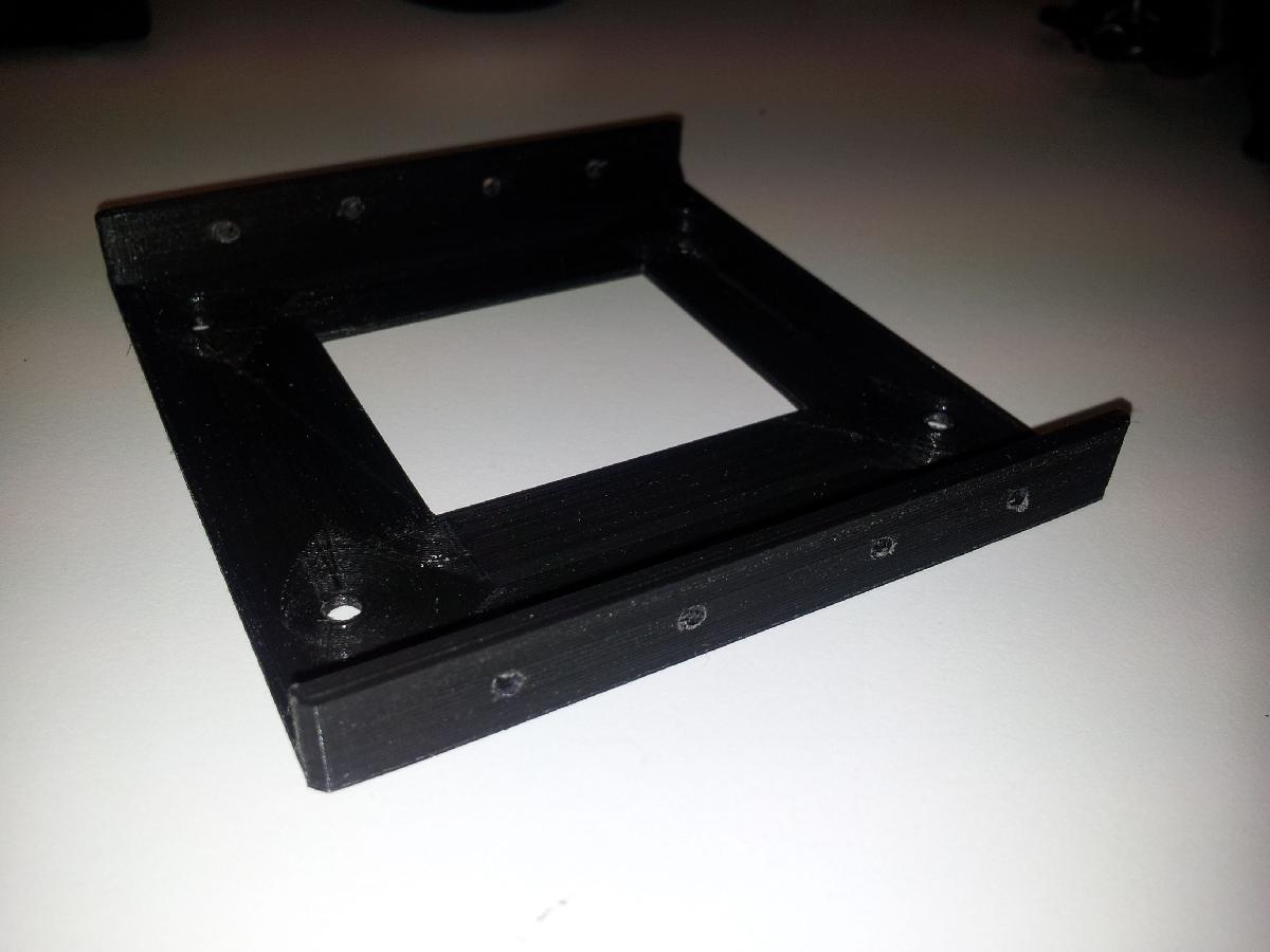 Adaptador de SSD de 2,5 polegadas para baia de disco rigido de 3,5 polegadas