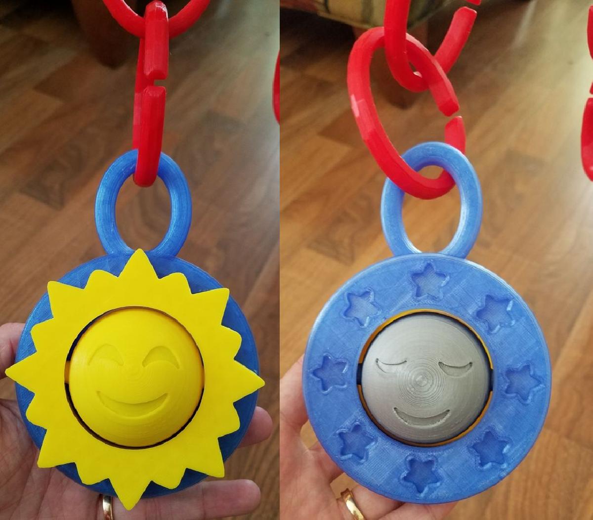 Brinquedo de Bebe Girador Sol e Lua