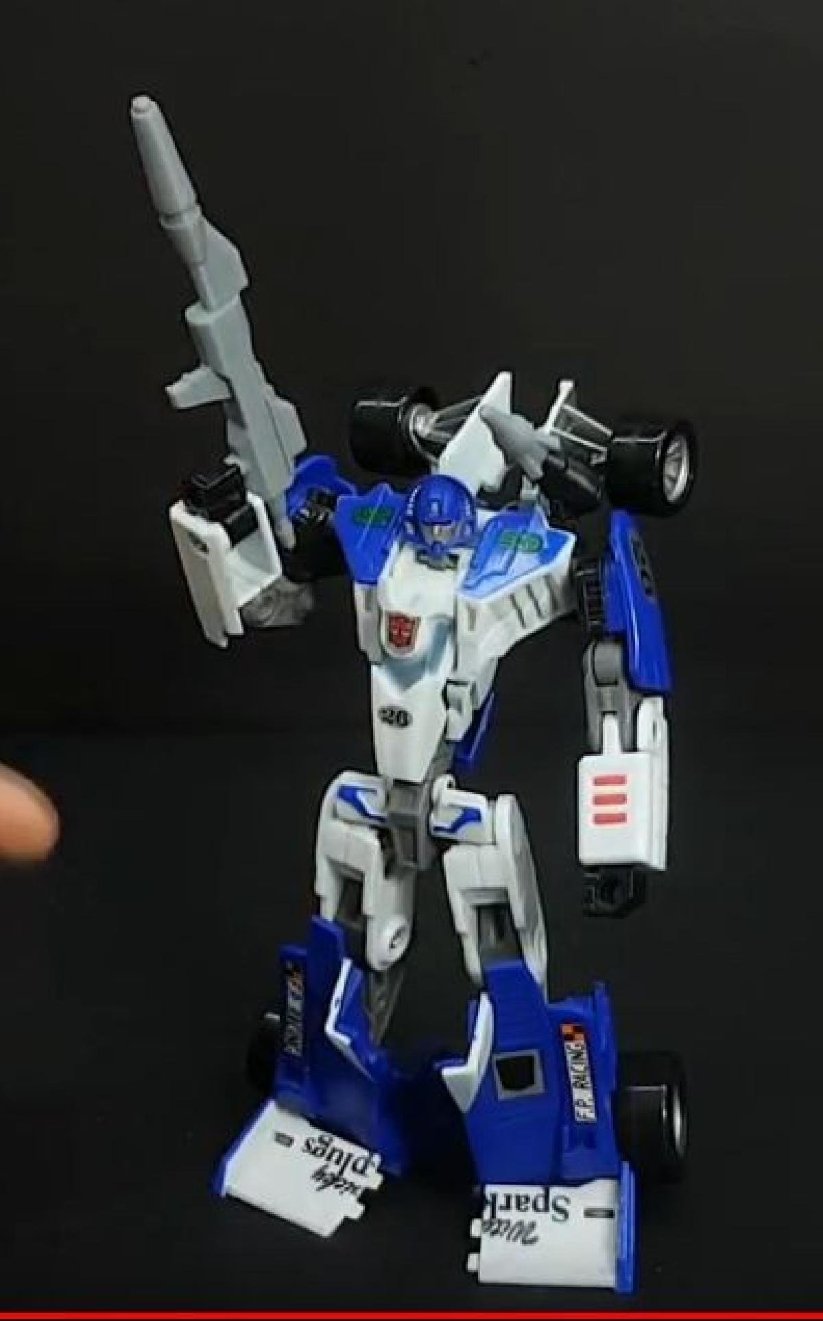 Transformers Classico Mirage G1 armas