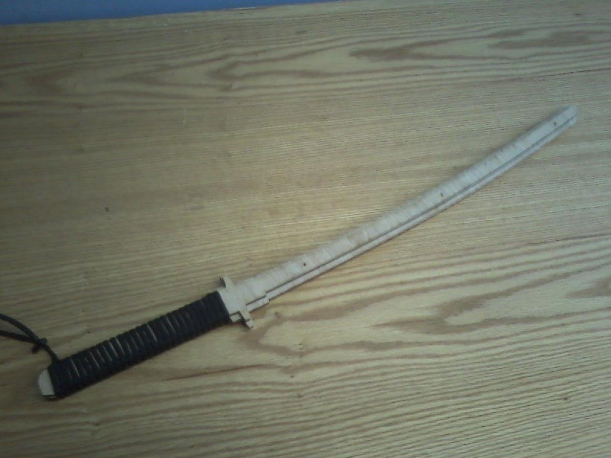 Conjunto de Ninja Cortado a Laser: Katana e Estrelas Ninja