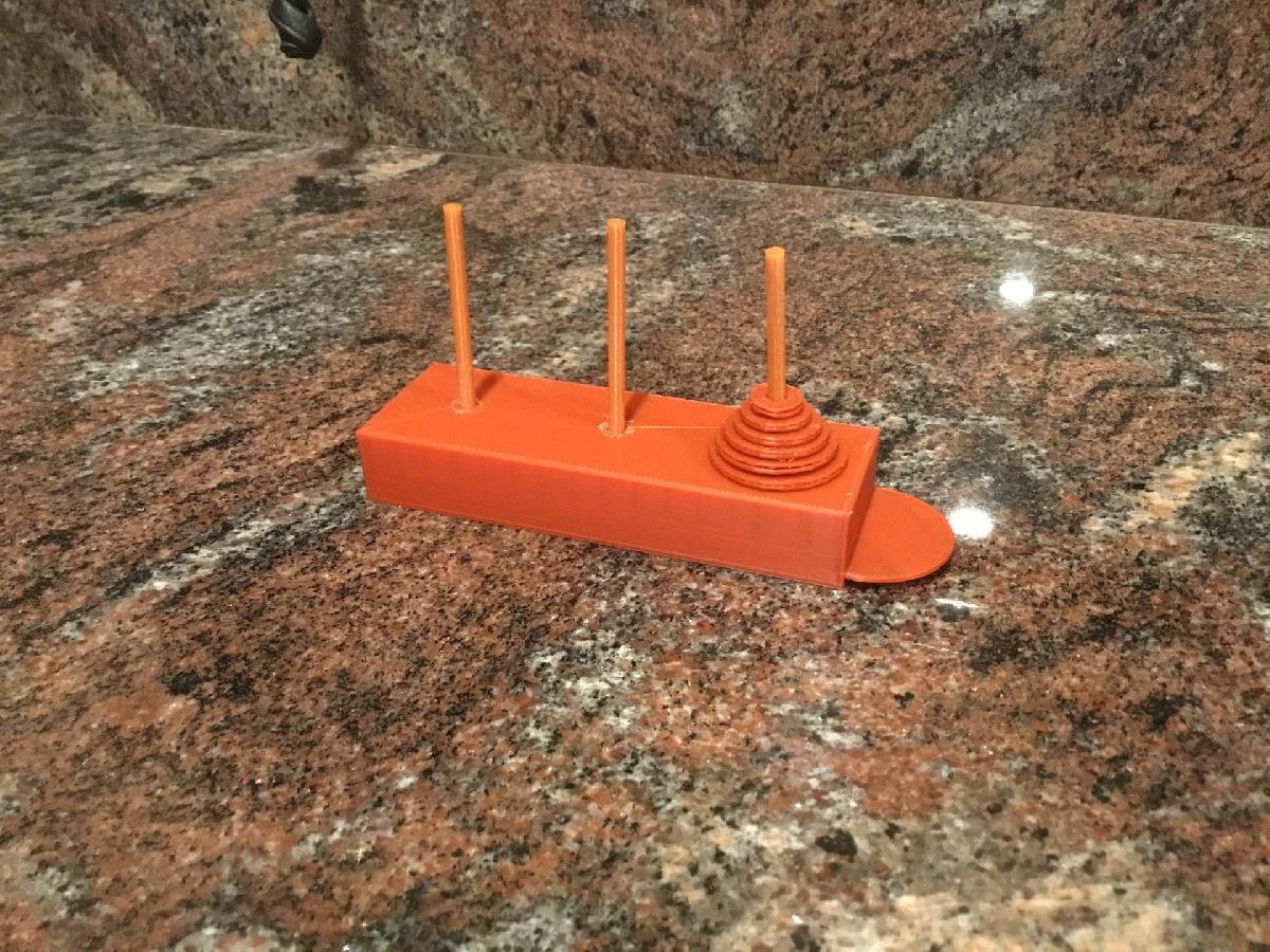 Quebra cabeca da Torre de Hanoi para levar