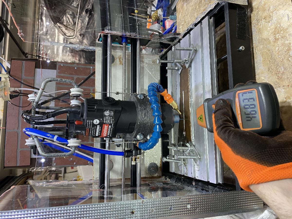 Atualizacao de CNC Trim Router 3018 da Harbor Freight, assistencia de eixo Z de 10 newtons